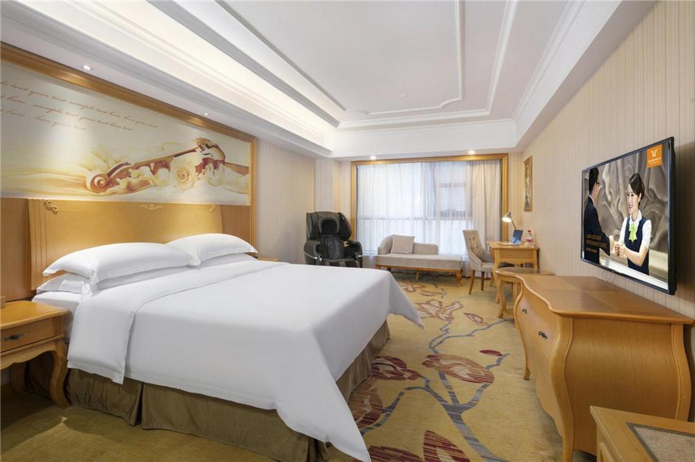 Vienna Hotel Zhengzhou Zhongyuan Futa Ngoại thất bức ảnh